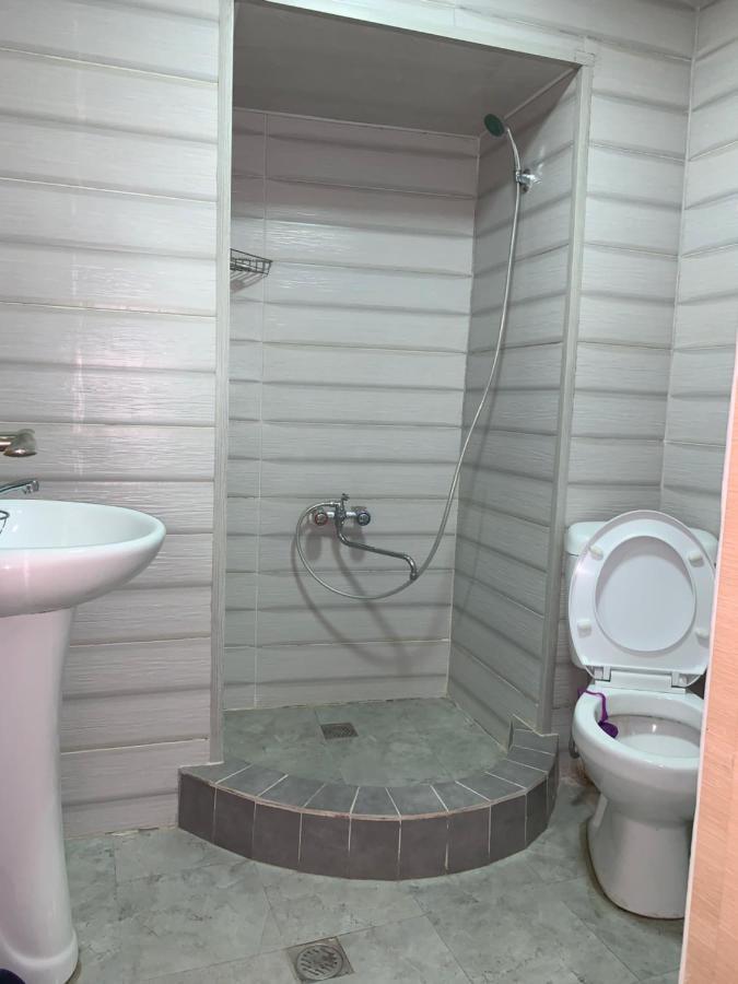 In The Center Of The City 2Rooms Tbilisi Exterior photo